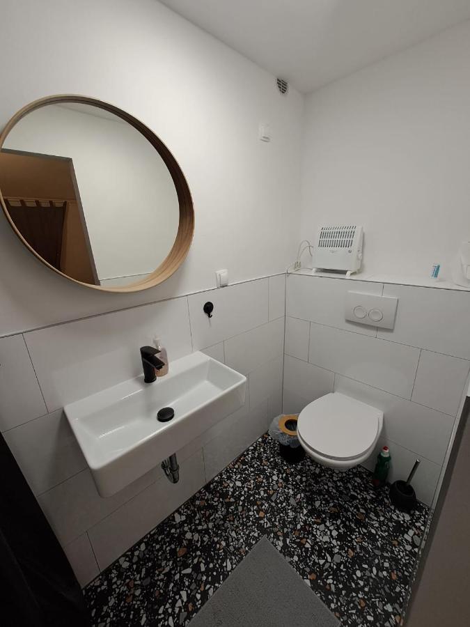 Soba Dvori Apartamento Zaprešić Exterior foto