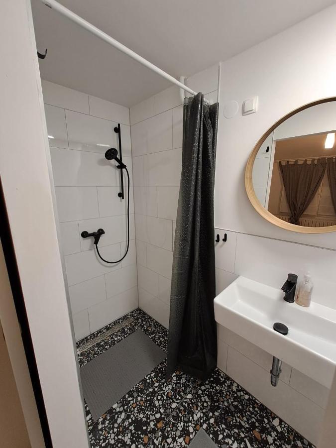 Soba Dvori Apartamento Zaprešić Exterior foto